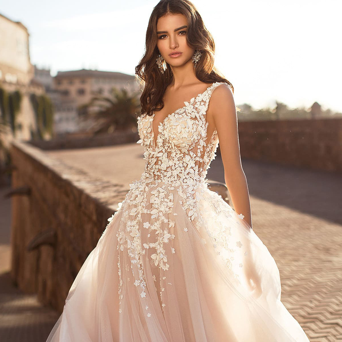 New summer new women's clothing sexy lace dress sleeveless deep V-neck wedding embroidery, long dress