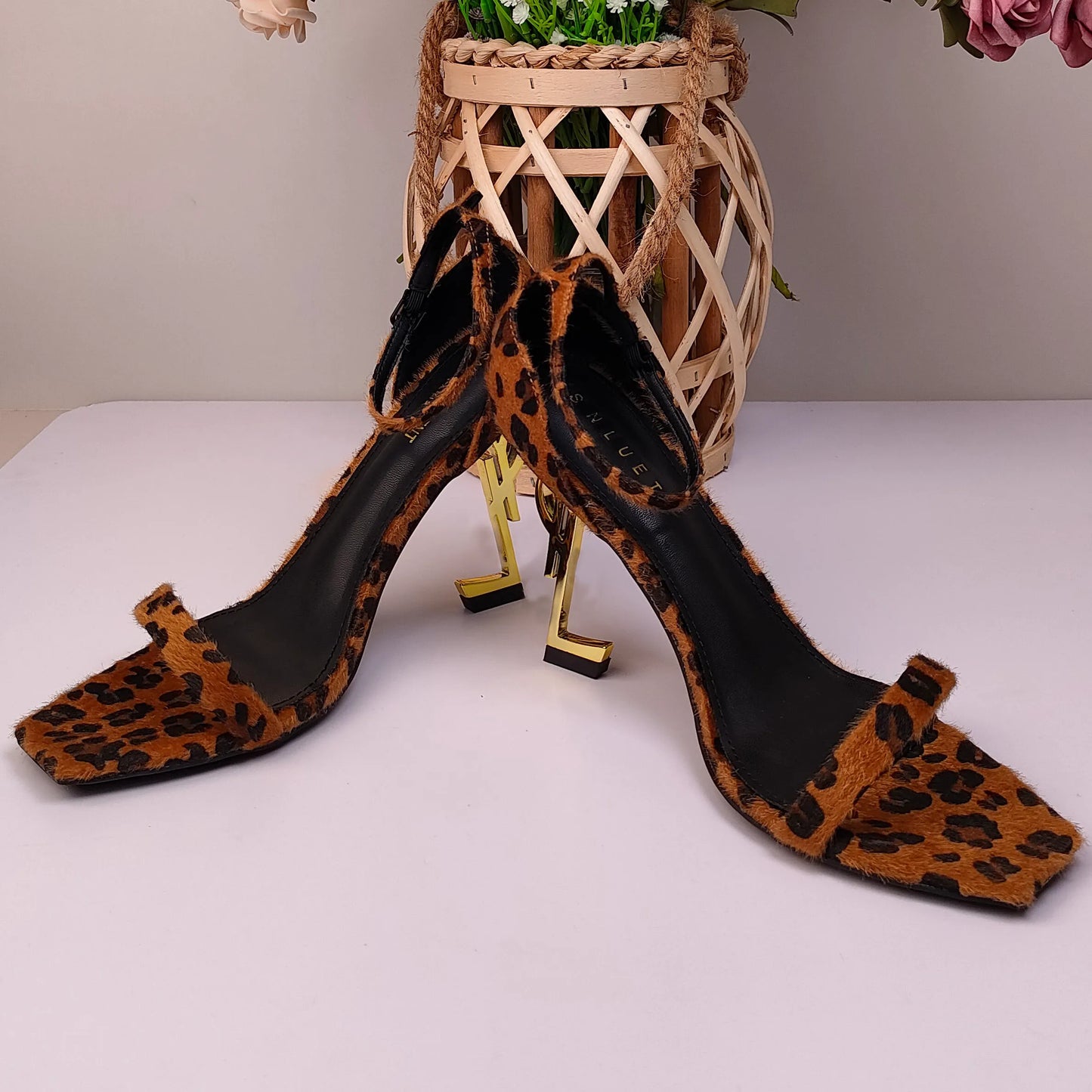 slippers sandal slides Classics Women shoes heels Sandals fashion Beach Thick bottom Dress Shoe Alphabet lady Sandal Leather High heel lides A5+
