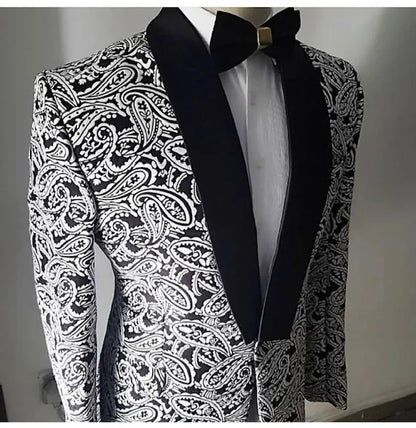 Stylish Design Groom Tuxedos One Button Shawl Lapel Groomsmen Best Man Suit Mens Wedding Suits Customize Size
