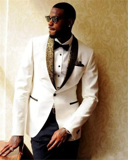 Stylish Design Groom Tuxedos One Button Shawl Lapel Groomsmen Best Man Suit Mens Wedding Suits Customize Size